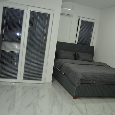 Apartman 4 Jovanovski Οχρίδα Εξωτερικό φωτογραφία